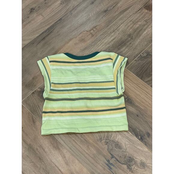 Out From Under Women’s Cropped V-neck Shirt Bundle (2). Tan/Green. M/L - Picture 6 of 7